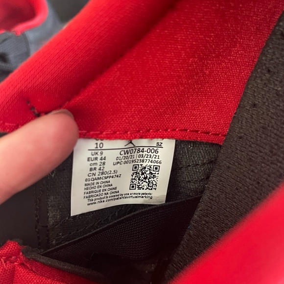 Nike Air Jordan 11 CMFT LOW - great condition!!! - Picture 4 of 7